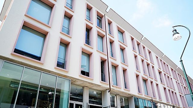Facciata dell'edificio Aldo Moro