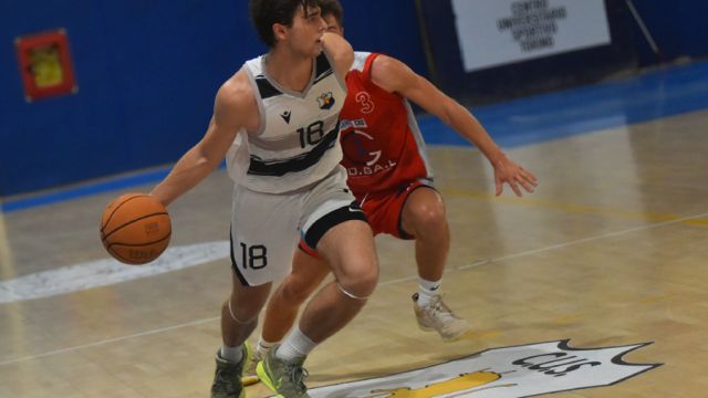 Andrea Porcella, studente atleta di pallacanestro