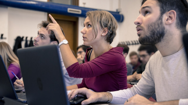 Vai alla pagina Dipartimenti Aula di lezione