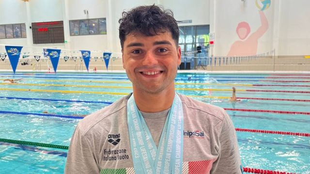 Andrea Vivalda, studente atleta di nuoto