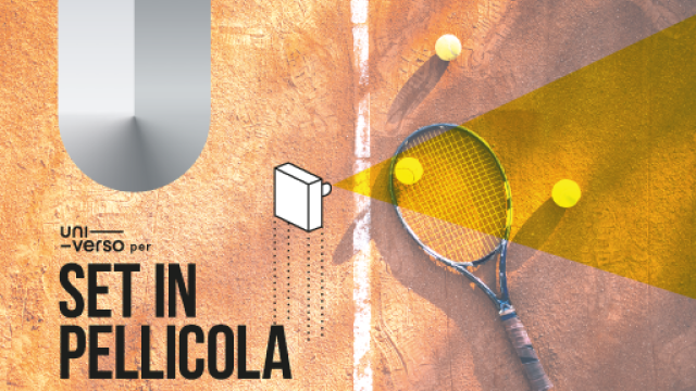 Grafica con terra rossa come sfondo e racchetta da tennis