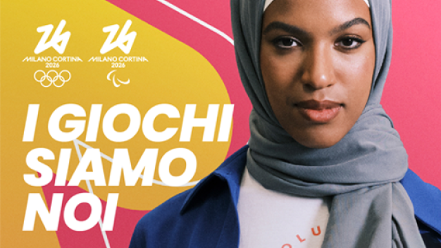 viso di donna con la scritta i giochi siamo noi
