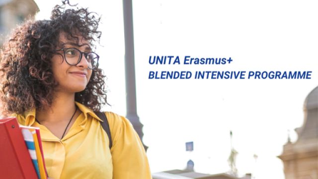 Bando UNITA Erasmus Blended Intensive Programme a.a. 2022-23 studentessa sorridente e titolo dell'avviso