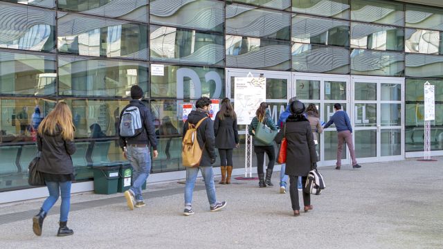 Studenti al Campus Luigi Einaudi