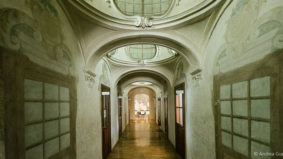 Interno dell'ex Caserma Podgora, sede del Dipartimento di Scienze della Vita e Biologia dei Sistemi