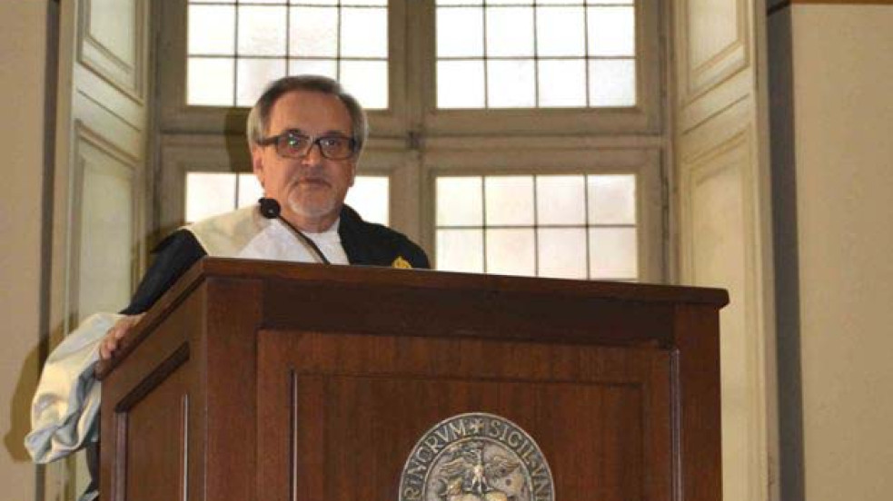 Il Prof. Roda: apertura della cerimonia