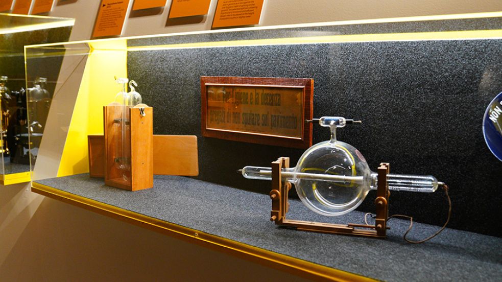 Oggetti in mostra