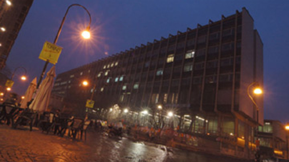 Palazzo nuovo in versione notturna