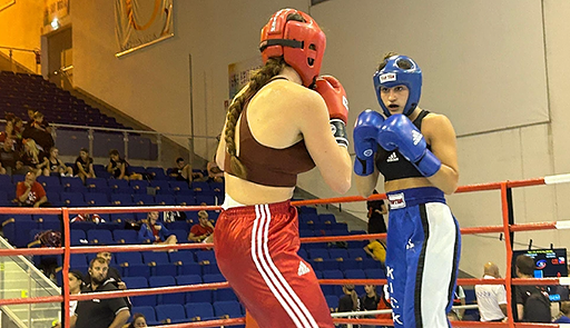 Elena Tombini Elena Tombini, studentessa atleta di kickboxing