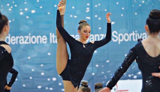 Maya Garbaccio Maya Garbaccio, studentessa atleta di Danza