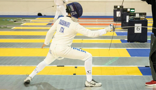 Pietro Tassinari Un atleta di scherma durante una stoccata
