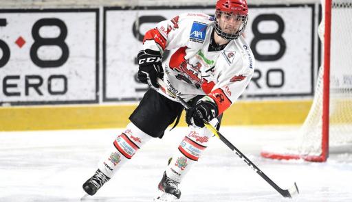 Simone Bertin, studente atleta di hockey su ghiaccio