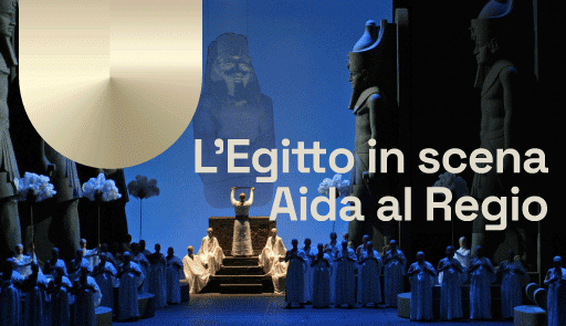 fotografia di scena di un allestimento di Aida