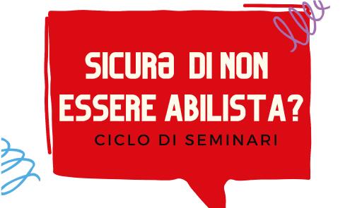 titolo dell'evento su fondo a fumetto colorato