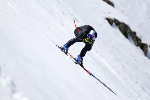 Elia Brizio, studente atleta di windsurf e di sci di velocità