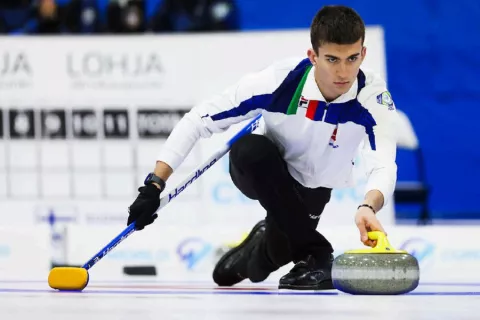 Francesco Vigliani studente atleta Curling Francesco Vigliani studente atleta Curling