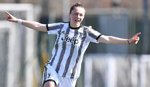 Giorgia Berveglieri Giorgia Berveglieri, studentessa atleta di calcio