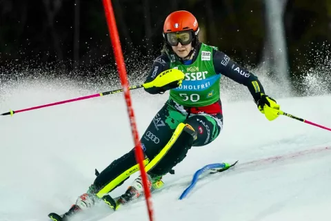 Anita Gulli Anita Gulli, studentessa atleta di sci alpino