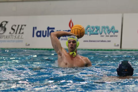 Lorenzo Cigolini Lorenzo Cigolini, studente atleta di pallanuoto