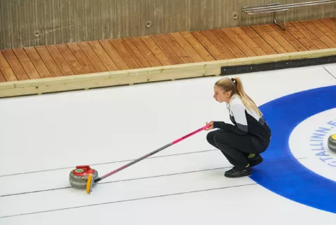 Lucrezia Grande Lucrezia Grande, studentessa atleta di curling