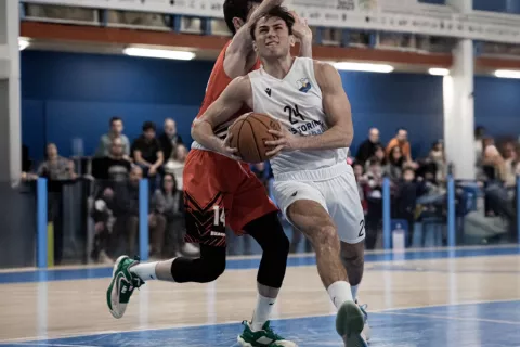 Carlo Pietra, studente atleta di pallacanestro