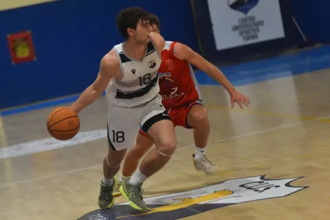Andrea Porcella, studente atleta di pallacanestro