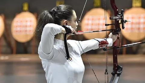 Sara Grasso Sara Grasso, studentessa atleta di tiro con l'arco