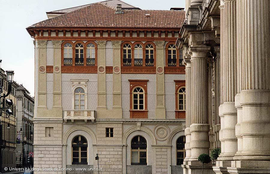 Facciata di Palazzo Campana
