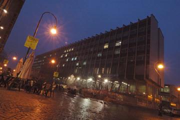 Palazzo nuovo in versione notturna
