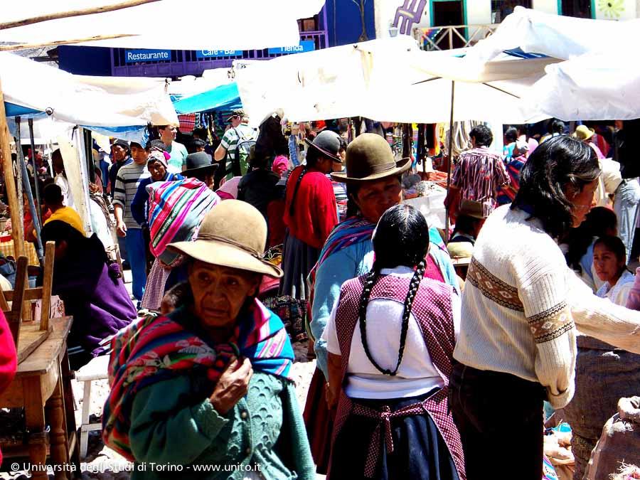 Perù - Pisac, mercato