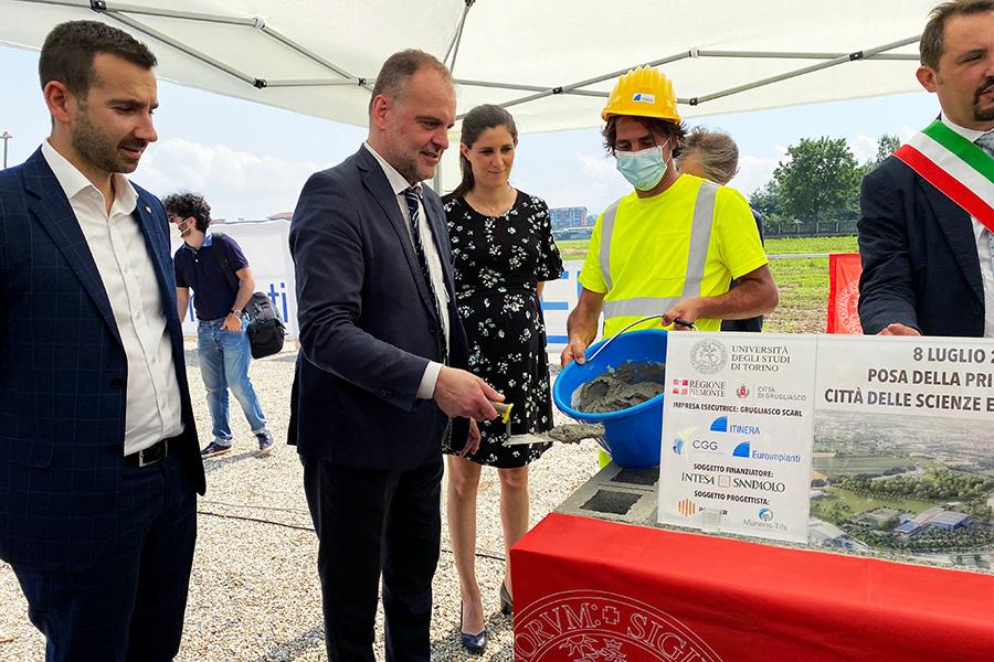  Cerimonia di posa della prima pietra della "Città delle Scienze e dell'Ambiente" 8 luglio 2021