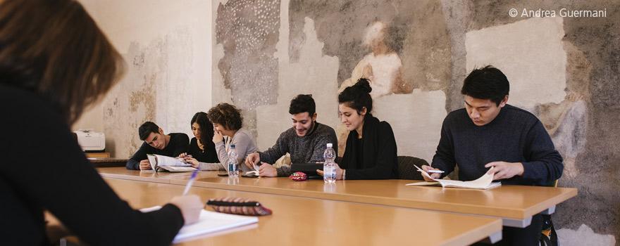 Studenti in aula Immagine decorativa