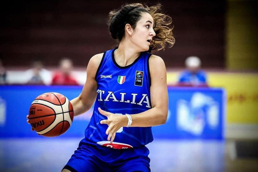 Anastasia Conte, studentessa atleta di basket
