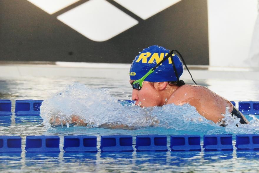 Angelica Ferrara, studentessa atleta di nuoto