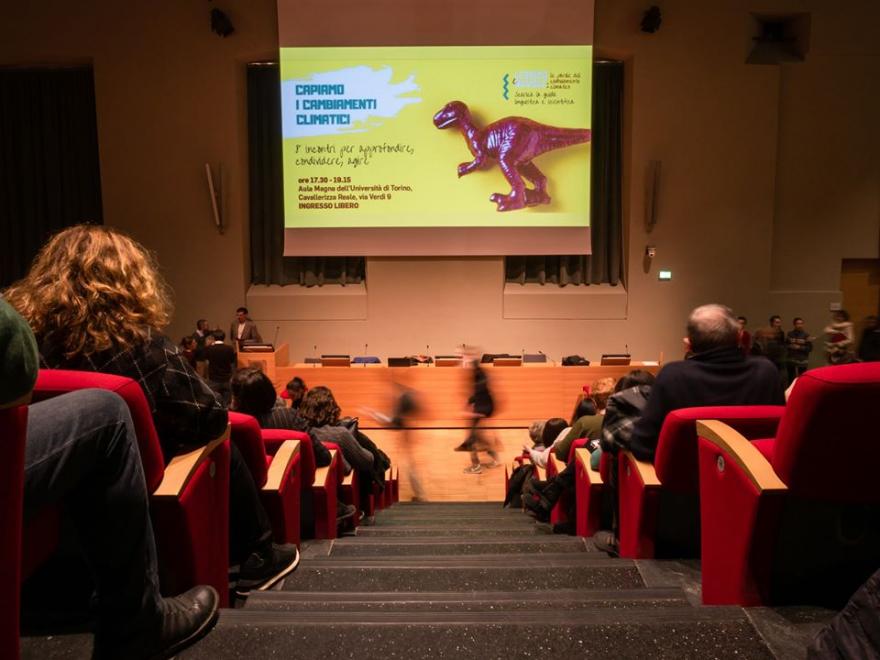 Foto di uno degli incontri alla Cavallerizza