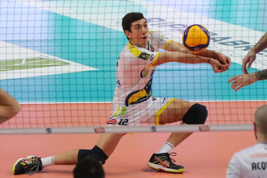 Francesco Bisotto Francesco Bisotto, studente atleta di pallavolo
