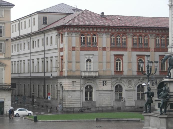 Palazzo Campana Facciata di Palazzo Campana