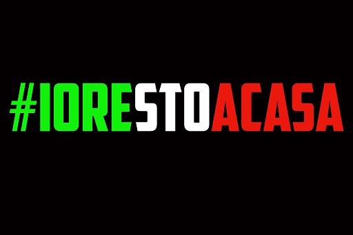 scritta tricolore #iorestoacasa