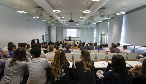 aula con studenti