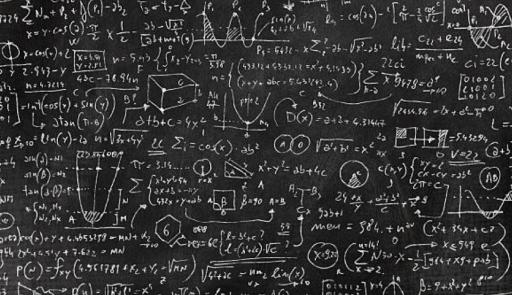 formule matematiche scritte su una lavagna formule matematiche scritte su una lavagna