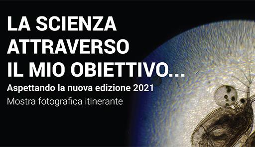 Titolo della mostra con immagine al microscopio