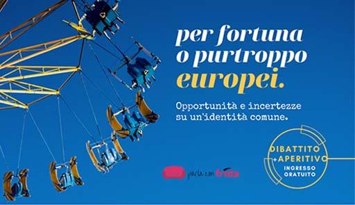 Parla con FRidA - Per fortuna o purtroppo europei I seggiolini di una giostra su cielo azzurro