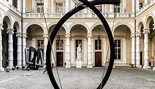 L'autorità Nazionale Anticorruzione e l'Università degli Studi di Torino per nuovi modelli di amministrazione intelligente cortile del Rettorato