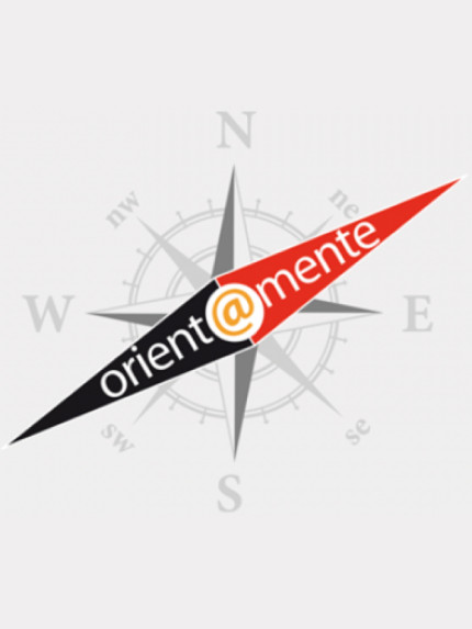 Bussola conla scritta Orientamente