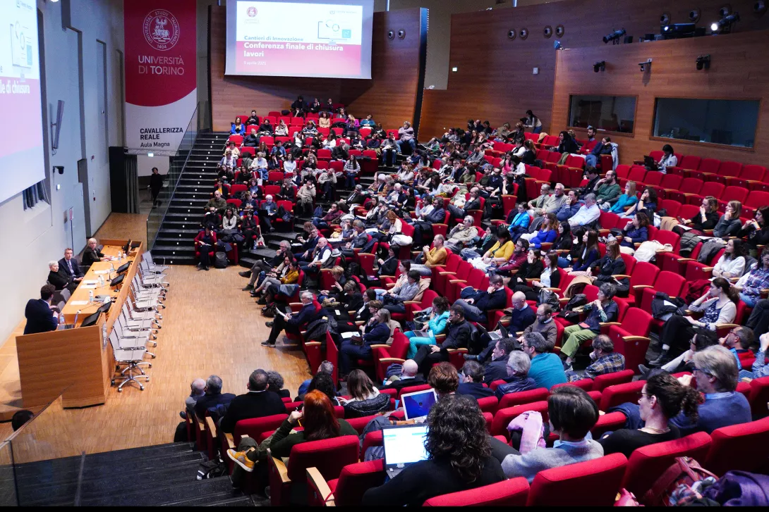 Immagine dell'Aula Magna dall'alto